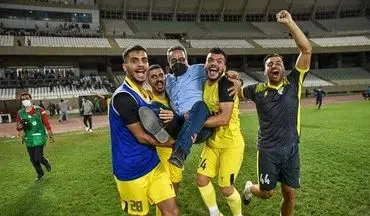 فجرسپاسی شیراز- لیگ برتر؛ حضور یکساله و نچندان جذاب!