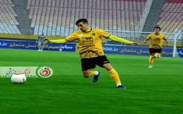 همراه با لنز فرتاک ورزشی شاهد رقابت سپاهان اصفهان و فولادخوزستان 