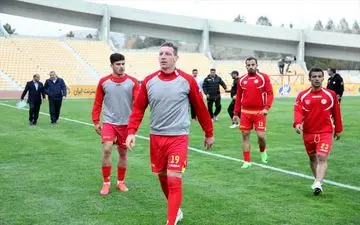 
این بازیکن شانسی برای حضور در پرسپولیس ندارد