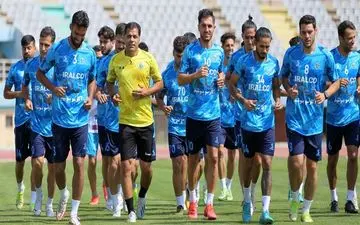 برنامه سنگین رحمتی برای آلومینیوم/۴ بازی فشرده برای تیم اراکی در تهران