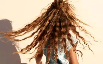 سه روش آسان برای فر کردن موهایتان در خانه!