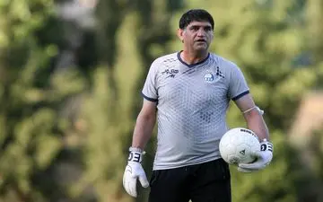  غلامپور: آقایان نمی‌خواهند استقلال با مجیدی جام بگیرد/ بعد از کنار گذاشتن دایی حالا دنبال برکناری مجیدی هستند 