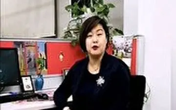 پیام فارسی زن چینی برای مقابله با کرونا 