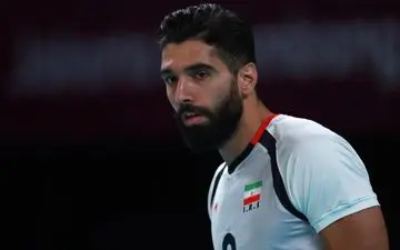 کاپیتان تیم ملی از ممنوع الخروج شدنش خبر داد + عکس 