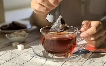 فنجان سلامتی یا فنجان سم؟ راز میکروپلاستیک‌ها در چای کیسه‌ای!
