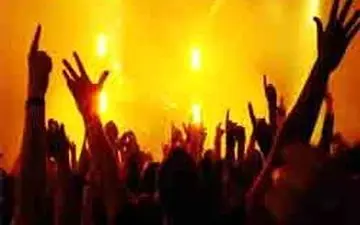  عجیب ترین شغل جدید دختران زیبا!