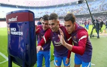 عجیب اما واقعی؛ بازیکن جدید بارسلونا در معارفه کرونا داشت!