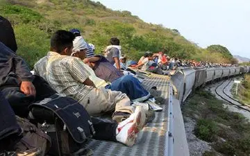 همراه با بینندگان شبکه پرس تی وی در «عبور از گذرگاه»