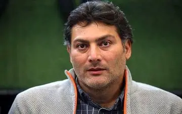 حمله یک استقلالی به مدیران باشگاه! + عکس