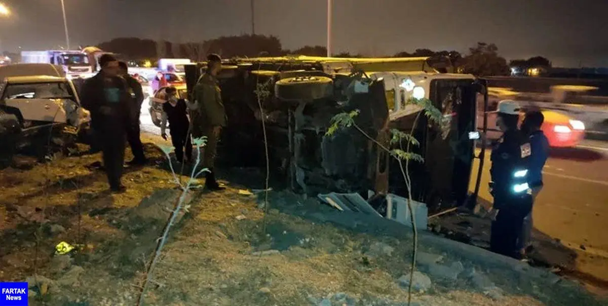 تصادف شدید کامیون با پراید در کمربندی چیتگر