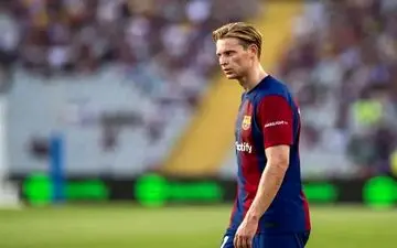 اتهام عجیب دکو به دی‌یونگ: الکی گفتی مریضم!