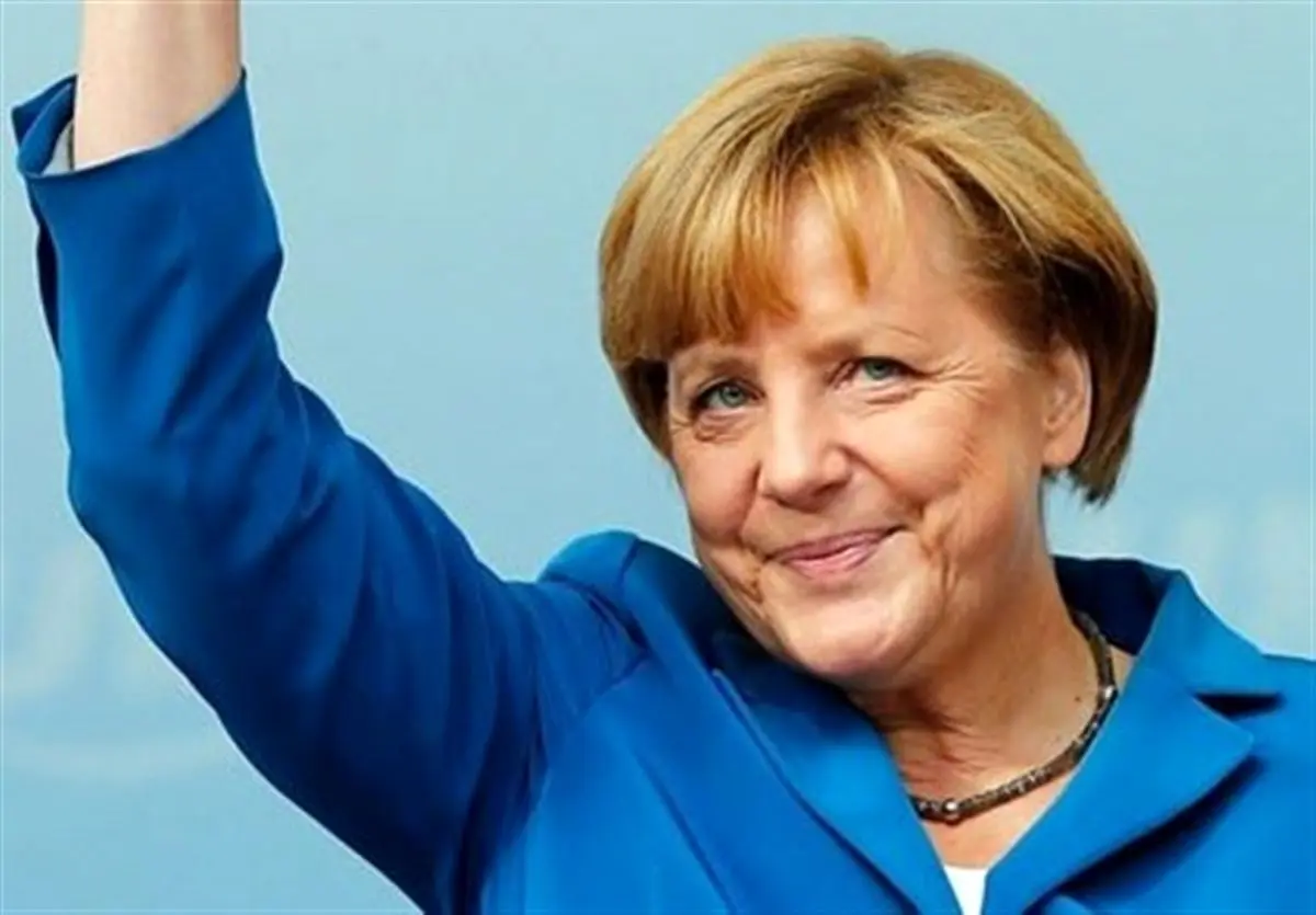  مرکل: برای پیشبرد اصلاحات در اروپا منتظر تشکیل دولت در آلمان بمانید 