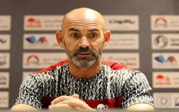 خمس: در زمین‌هایی بازی کردیم که گوسفندان نیز جرأت نمی‌کنند وارد آن شوند/ وقتی می‌بردیم کسی نمی‌گفت ترکیب اشتباه است
