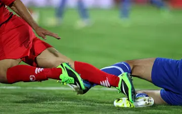 حذف از لیگ قهرمانانt خطرِ بیخِ گوشِ سرخابی ها!