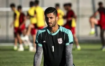 مظاهری مصدوم نیست و بازی می کند