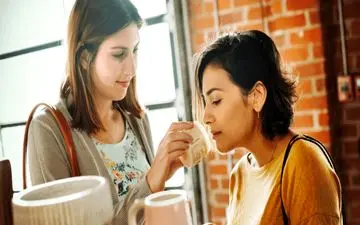 مقابله با عوارض جانبی انواع عطرها