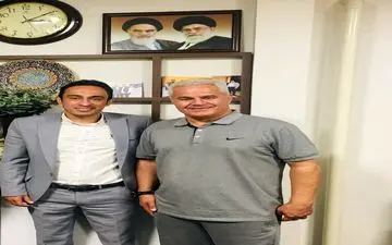 اسطوره پرسپولیسی‌ها برای دو سال دیگر تمدید کرد 