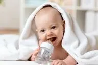 تا چند ماهگی به نوزاد آب ندهیم ؟
