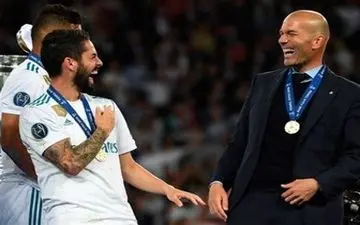  دزد به خانه زیدان و ایسکو زد