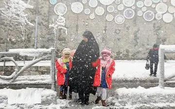 مدارس راز و جرگلان فردا تعطیل است