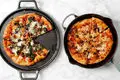 طرز تهیه پیتزا تابه‌ ای ترکیه‌ای / غذای فوری با طعم رستورانی