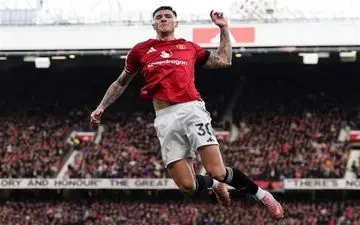 پیروزی مشابه منچستریونایتد و آرسنال در بازی‌های خانگی