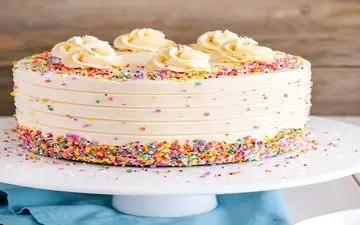 طرز تهیه کیک خامه ای| این کیک رو همه دوست دارن!