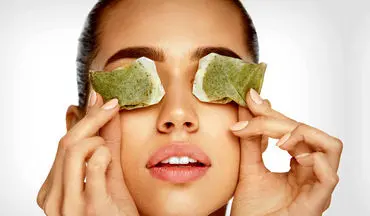 نحوه شستشوی چشم با چای