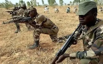 حدود یک هزار جنگجوی بوکوحرام خود را تسلیم نیروهای دولتی کردند