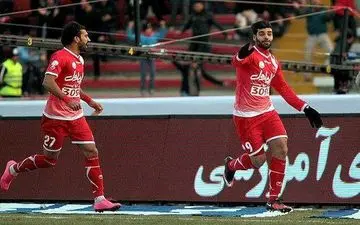 طارمی برای مذاکره راهی باشگاه شد+ عکس