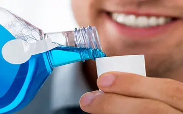 چگونه از شر بوی بد دهان خلاص شویم؟
