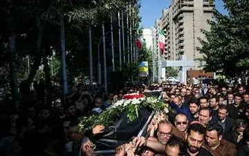 به یاد روزنامه نگار فقید؛ جمع قلم به‌دستان بهشت جمع شد! 