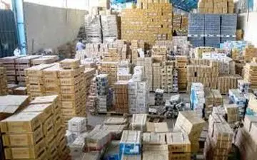 کشف انبار 1.5 میلیاردی "لوازم آرایشی" احتکار شده در کرمانشاه