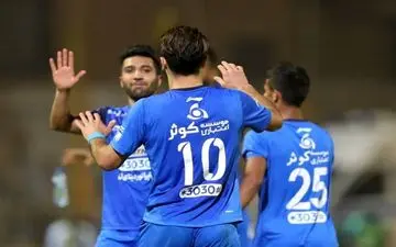 جدا شدن مهاجم استقلال از اردوی آبی‌پوشان