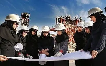 تغییر شرایط بازنشستگی زنان در سال ۱۴۰۴