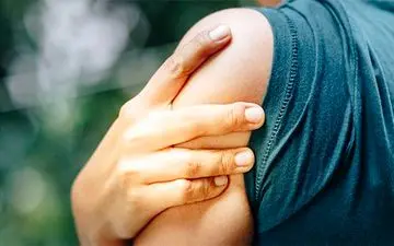 در این قسمت های بدن احساس بی حسی کردید آن را جدی بگیرید