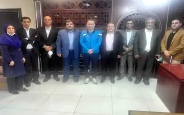 هیات مدیر باشگاه شاهین شهرداری بوشهر با استعفای کمالوند مخالفت کرد