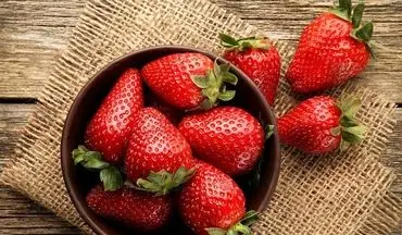 با خوردن توت فرنگی از آلزایمر پیشگیری کنید