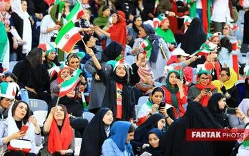 اختصاصی/ تصاویری  دیدنی از حضور بانوان در ورزشگاه آزادی