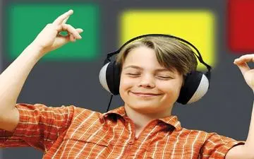 استفاده زیاد از هدفون باعث بیماری‌های عصبی می‌شود