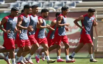 دومین تمرین پرسپولیس در تعطیلات لیگ؛ تمرین فشرده و سنگین بدنی و تاکتیکی و فوتبال هدفمند در دستور کار