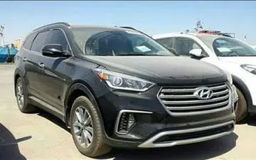 ریزش قیمت خودروهای وارداتی در پی رکود/ یک شاسی بلند ۳۲ میلیون ارزان شد