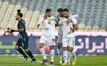 مصدومیت هافبک استقلالی به نفع کدام بازیکن تمام می‌شود؟