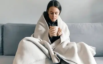 افسردگی ، احساس سرما و افزایش وزن نشان دهنده این بیماری نامرئی است