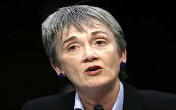 استعفای رئیس بخش نیروی هوایی در وزارت دفاع آمریکا