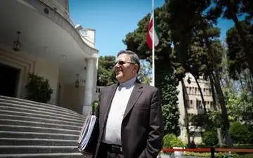 رفتن سیف از بانک مرکزی تکذیب شد