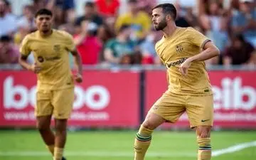 افزایش احتمال ماندن پیانیچ در بارسلونا با تحت‌تأثیر قرار دادن ژاوی 