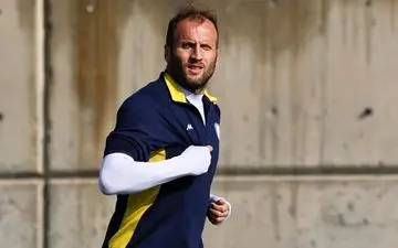 پرسپولیس متکی به یک یا دو بازیکن نیست/استقلال حریف پرسپولیس نمی‌شود