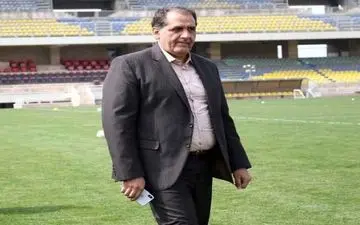 حمله به خودروی رسول پناه + عکس از داغونی خودرو 