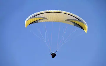 مرگ خلبان ۳۲ ساله در سقوط در فارس !